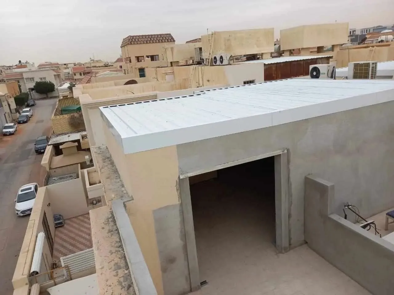 مقاول متخصص وموثوق في بناء ملاحق ساندوتش بانل بالقطيف