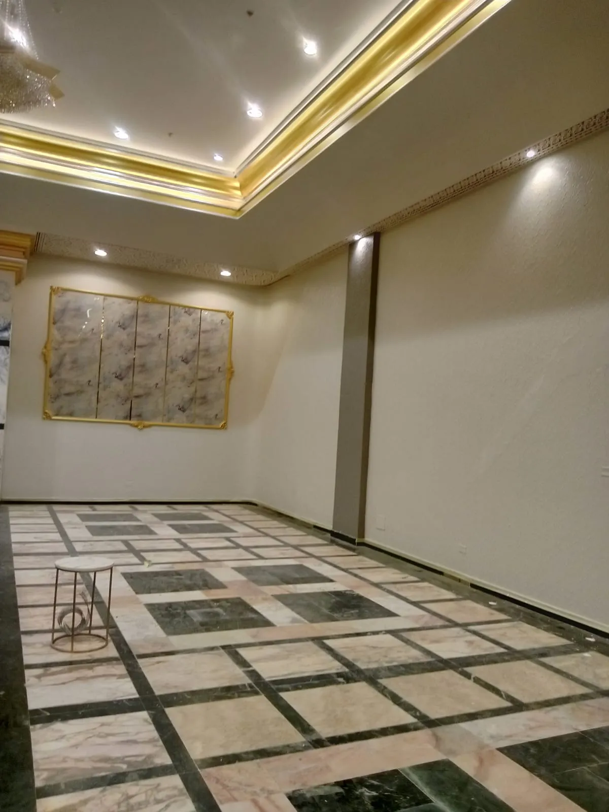معلم ممتازلدهانات وديكورات في حي الراكة
