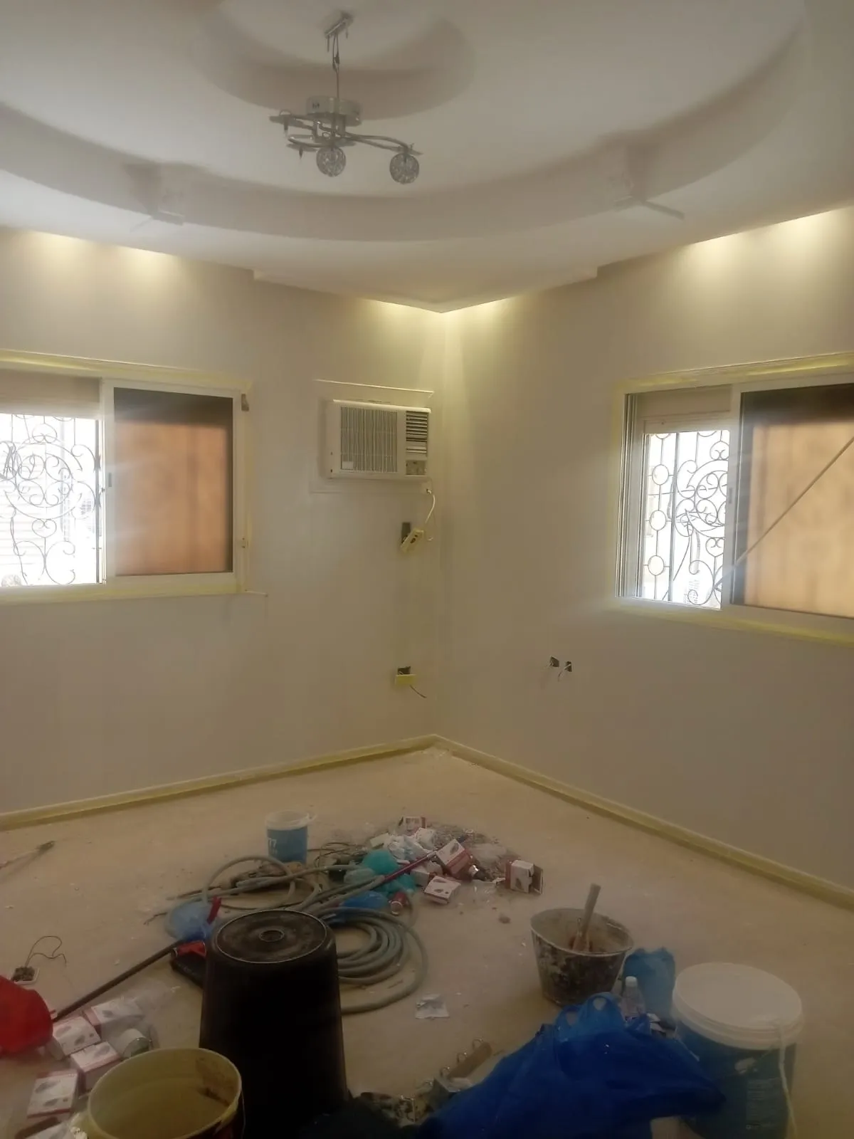 معلم ممتازلدهانات وديكورات في حي الراكة