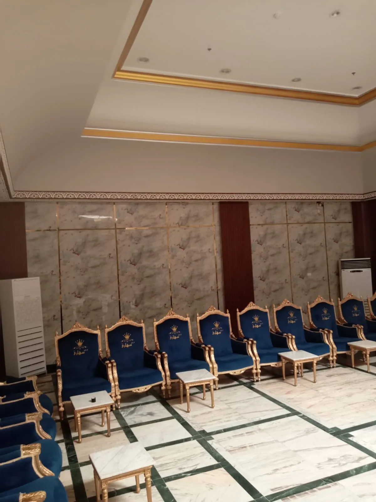 معلم ممتازلدهانات وديكورات في حي الراكة