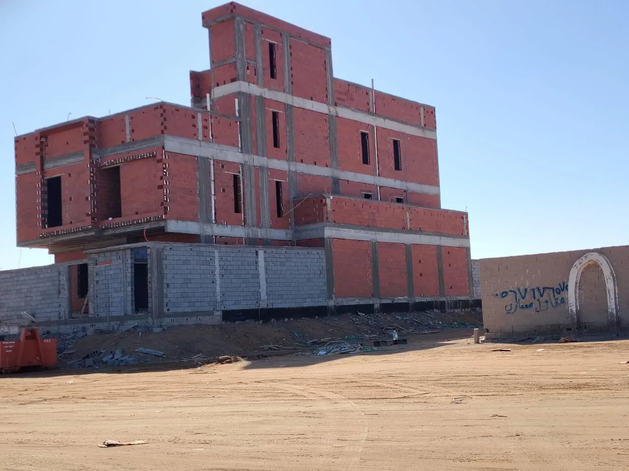 مقاولات عامة لترميم مباني في القطيف