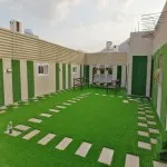 تركيب مظلات استرحات مع العشب الصناعي في بالدمام 