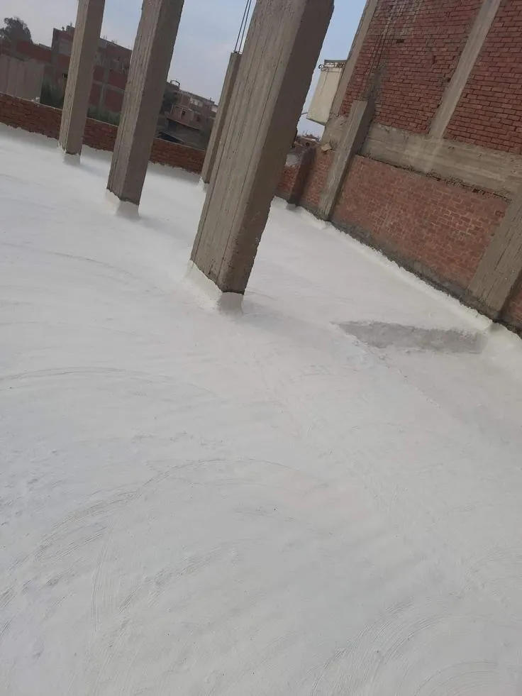 عوازل أسطح القطيف | حلول متكاملة للعزل الحراري والمائي