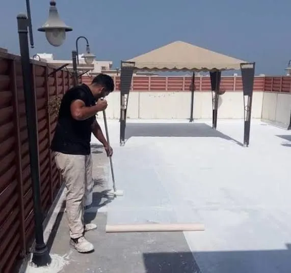 عوازل الأسطح في الدمام: دليلك لاختيار الأفضل لمنزلك