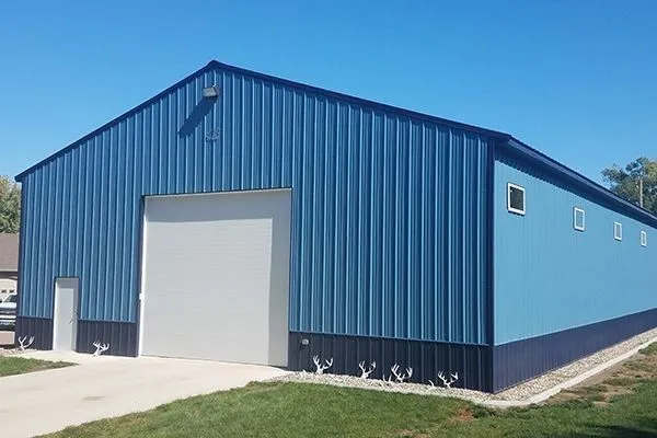 مقاول تركيب هناجر ومستودعات في القطيف بخبرة أكثر من 10 سنوات