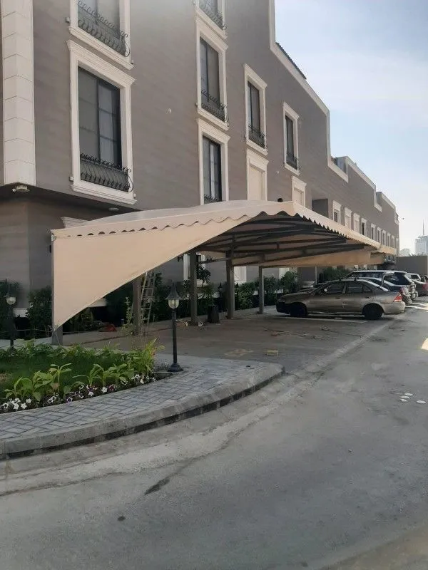 أفضل مظلات سيارات في الشرقية: تركيب سريع وجودة عالية