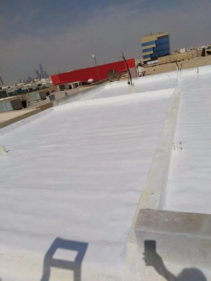 عوزال اسطح الدمام | دهان عوازل اسطح مائية وحرارية