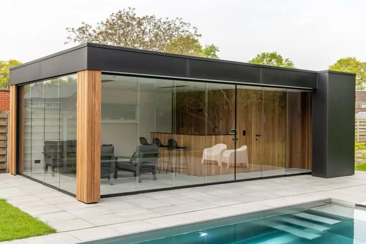 بناء وتصميم ملاحق زجاجية في القطيف | تصاميم عصرية وفاخرة