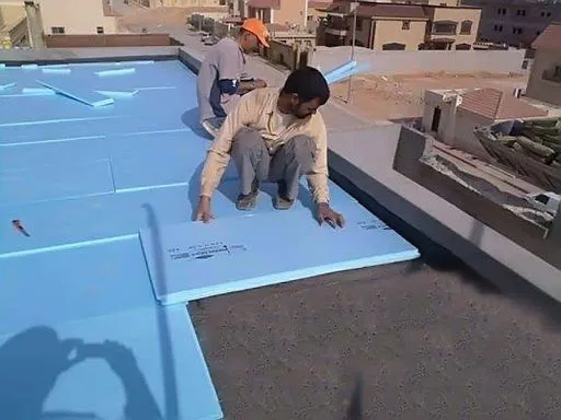 أفضل طرق عزل الأسطح في الدمام للحفاظ على منزلك سنوات طويلة