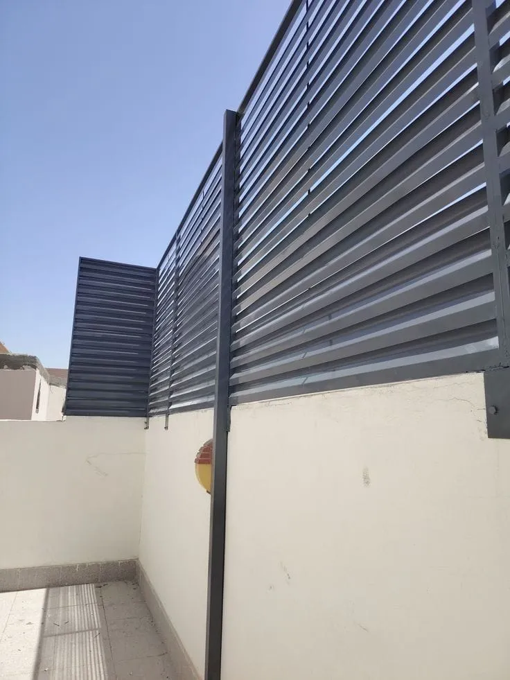 سواتر الشرقية | تركيب سواتر حديد وخشب للمنازل بجودة عالية