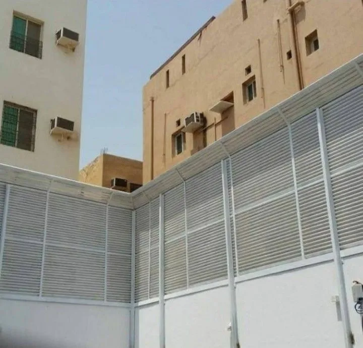 سواتر الشرقية | تركيب سواتر حديد وخشب للمنازل بجودة عالية