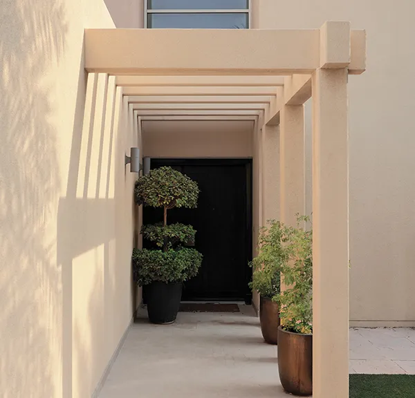 معلم اصباغ داخلية في الدمام | دهان جدران شقق فخمة