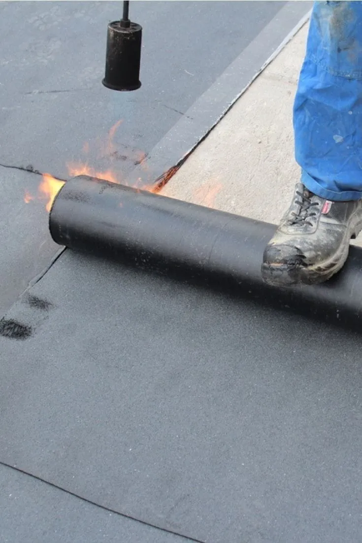 دهان عزل اسطح في الدمام | معلم عوازل اسطح مائية وحرارية